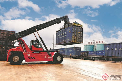 云南推动货物运输“公转铁”，助力绿色交通发展